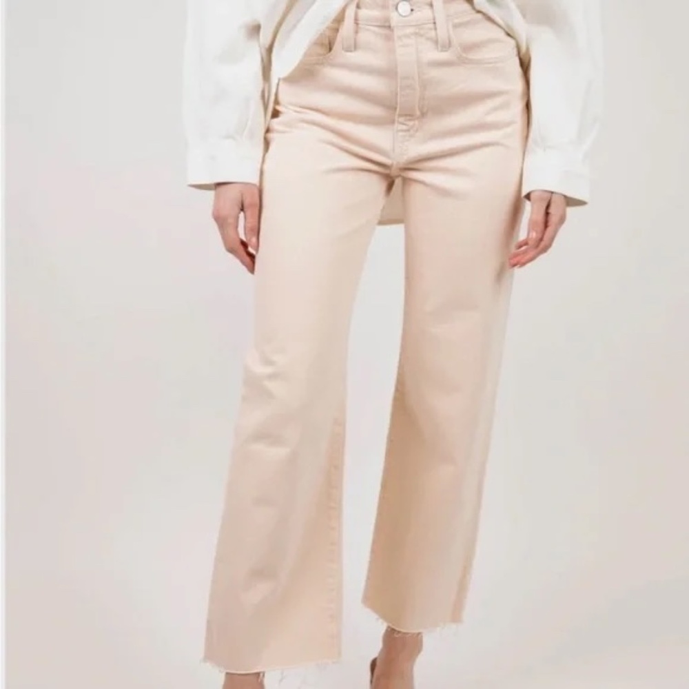 FRAME • Le Jane Crop Jeans in Stoned Nude Pink - Picture 12 of 12